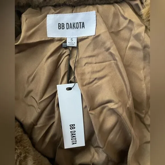 BB Dakota Big Time Plush Jacket - Picture 6 of 11